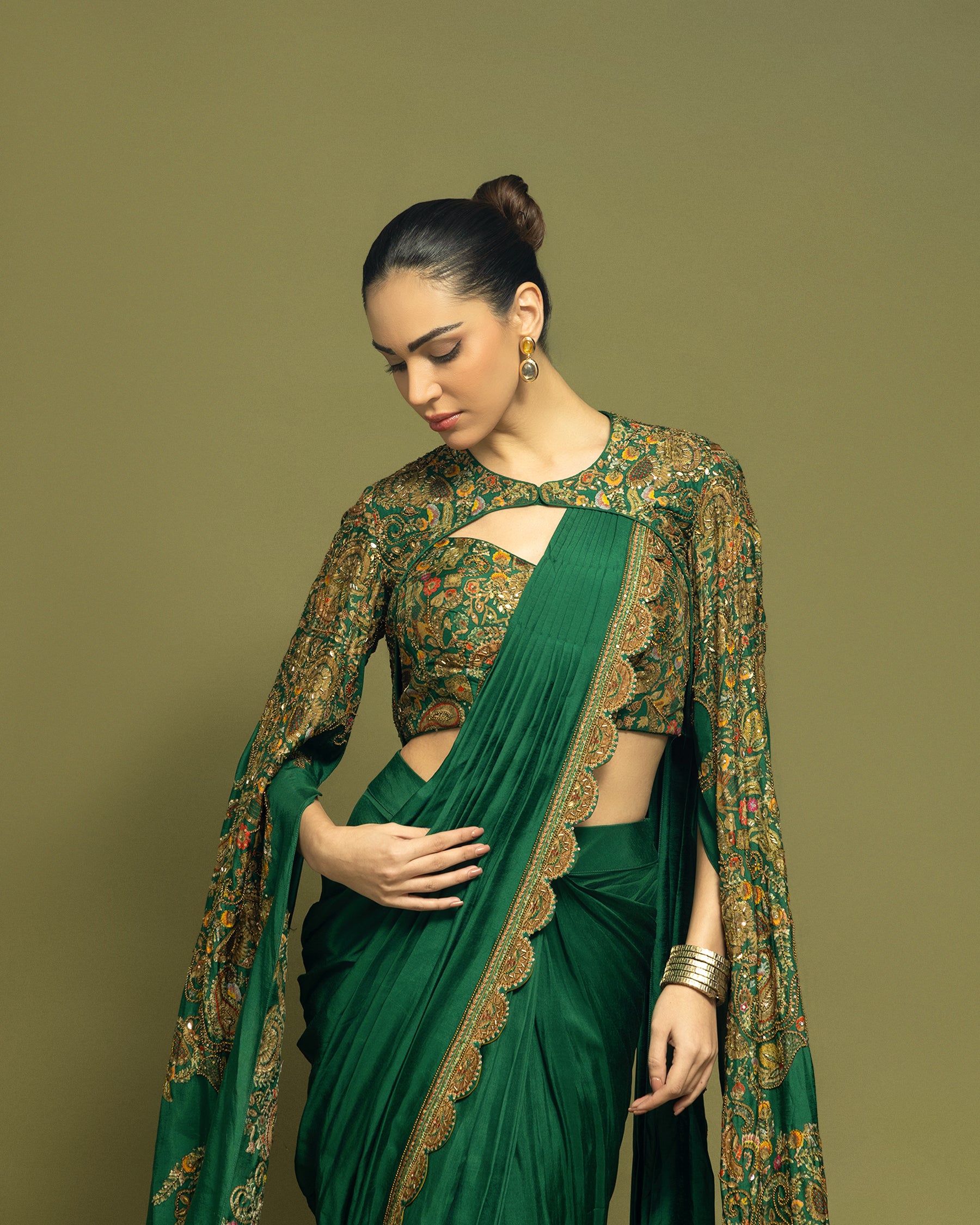BOTTLE GREEN PRE-DRAPED SAREE WITH CAPE