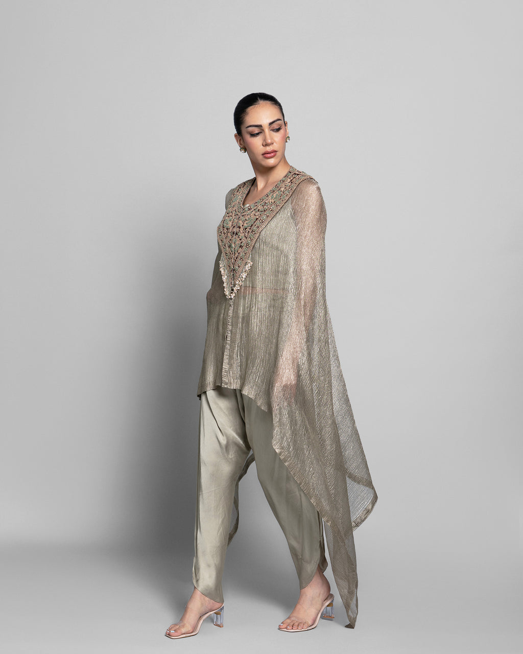 CRUSHED TISSUE CAPE DHOTI SET