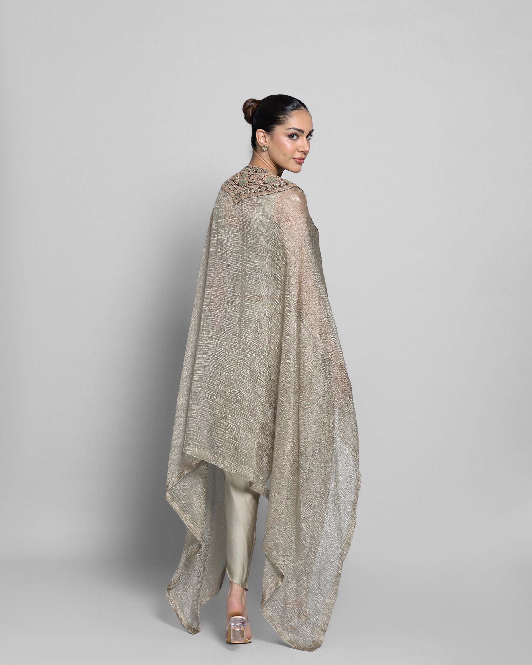 CRUSHED TISSUE CAPE DHOTI SET