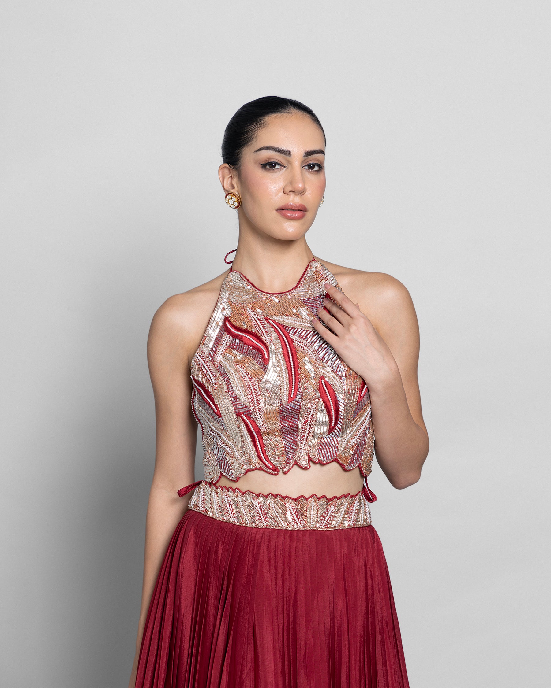 VINTAGE RED HALTER NECK LEHENGA CHOLI SET