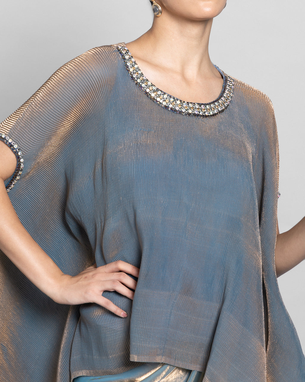 CRUSHED TISSUE-ORGANZA HIGH-LOW KAFTAN ENSEMBLE