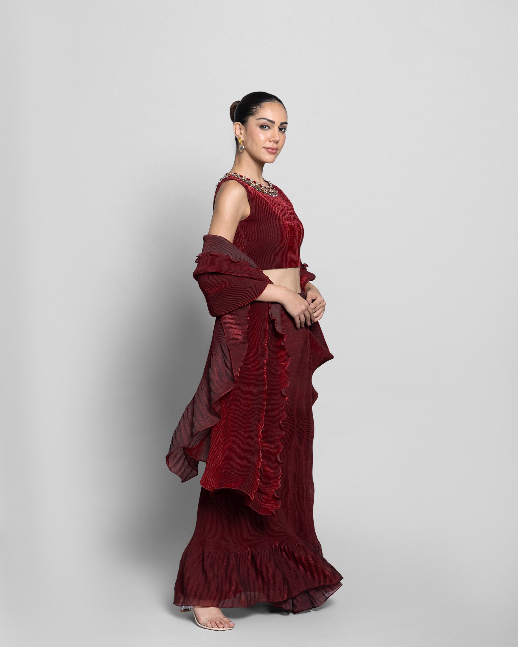 VINTAGE RED CRUSHED TISSUE-ORGANZA PRE-DRAPED SAREE