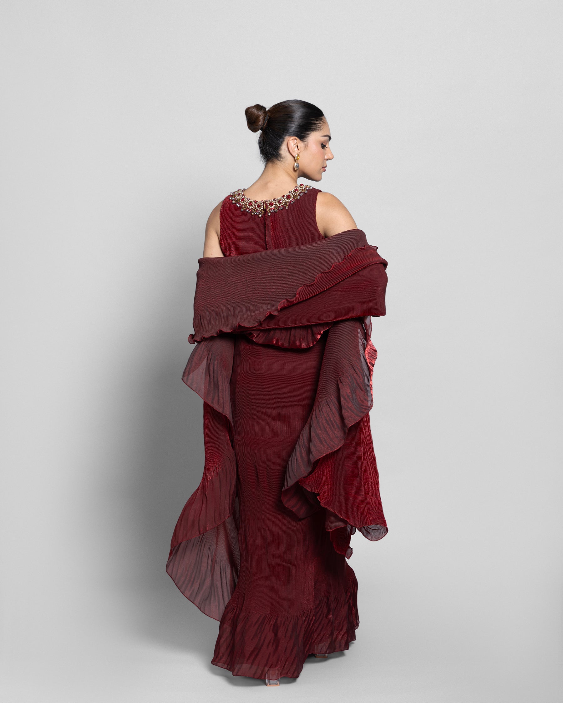 VINTAGE RED CRUSHED TISSUE-ORGANZA PRE-DRAPED SAREE