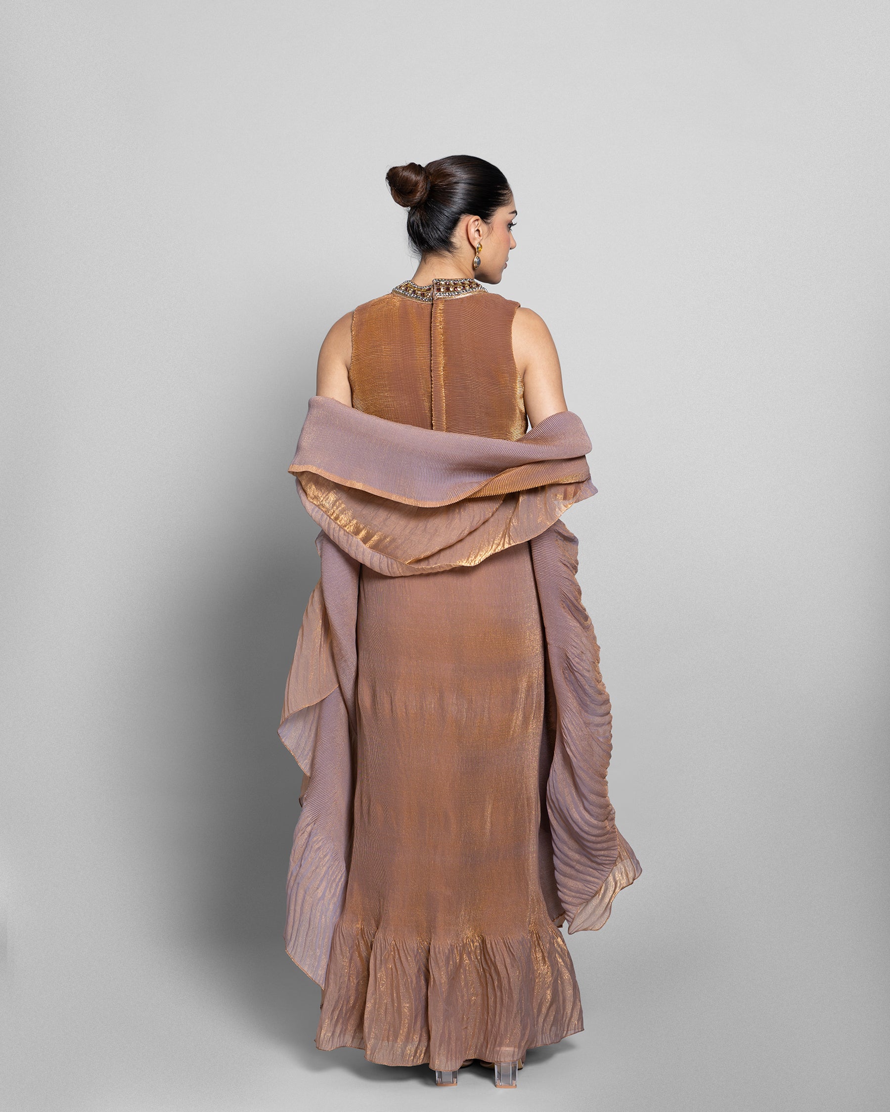BRONZE CRUSHED TISSUE-ORGANZA PRE-DRAPED SAREE