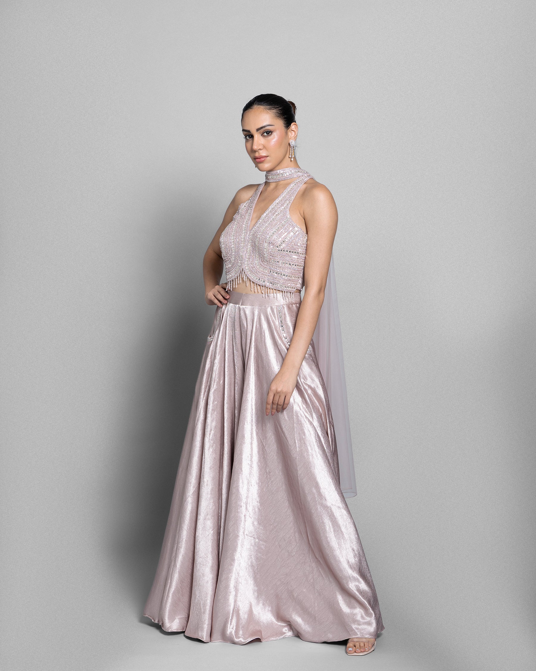 HALTER-NECK CROP-TOP & PALAZZO ENSEMBLE