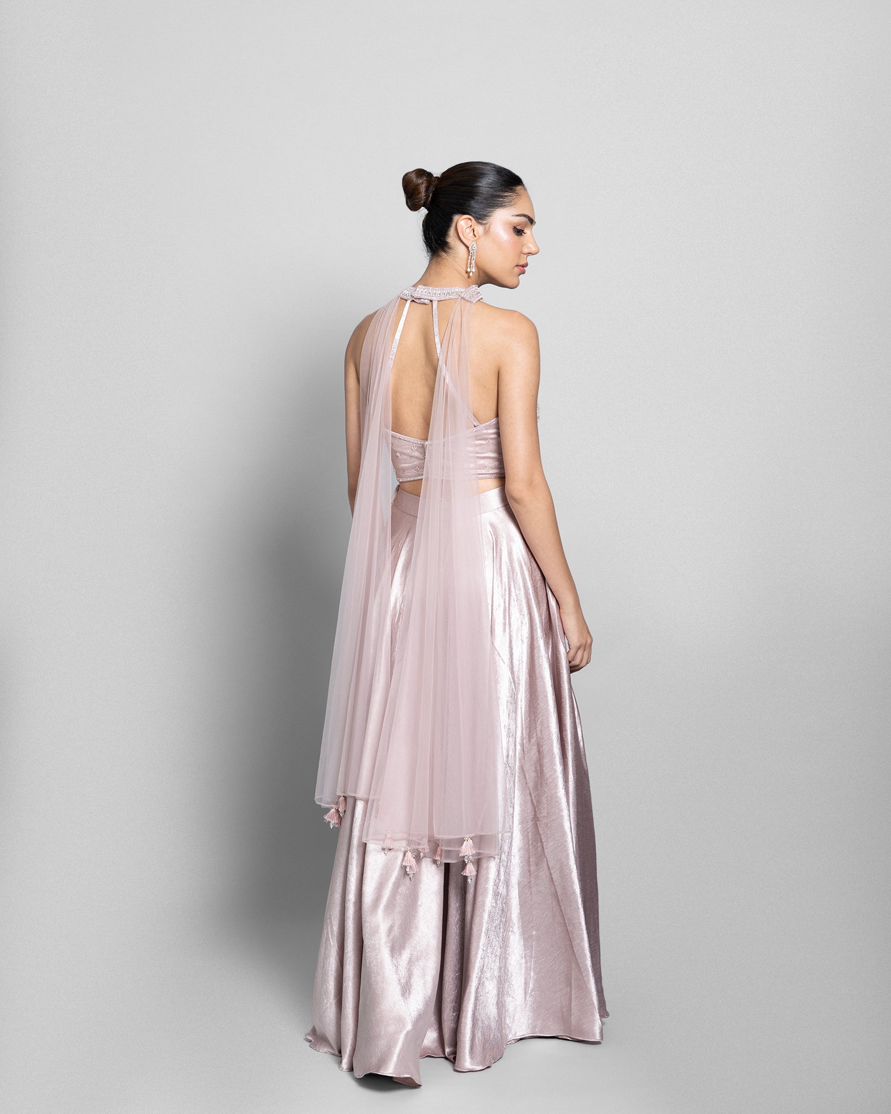 HALTER-NECK CROP-TOP & PALAZZO ENSEMBLE