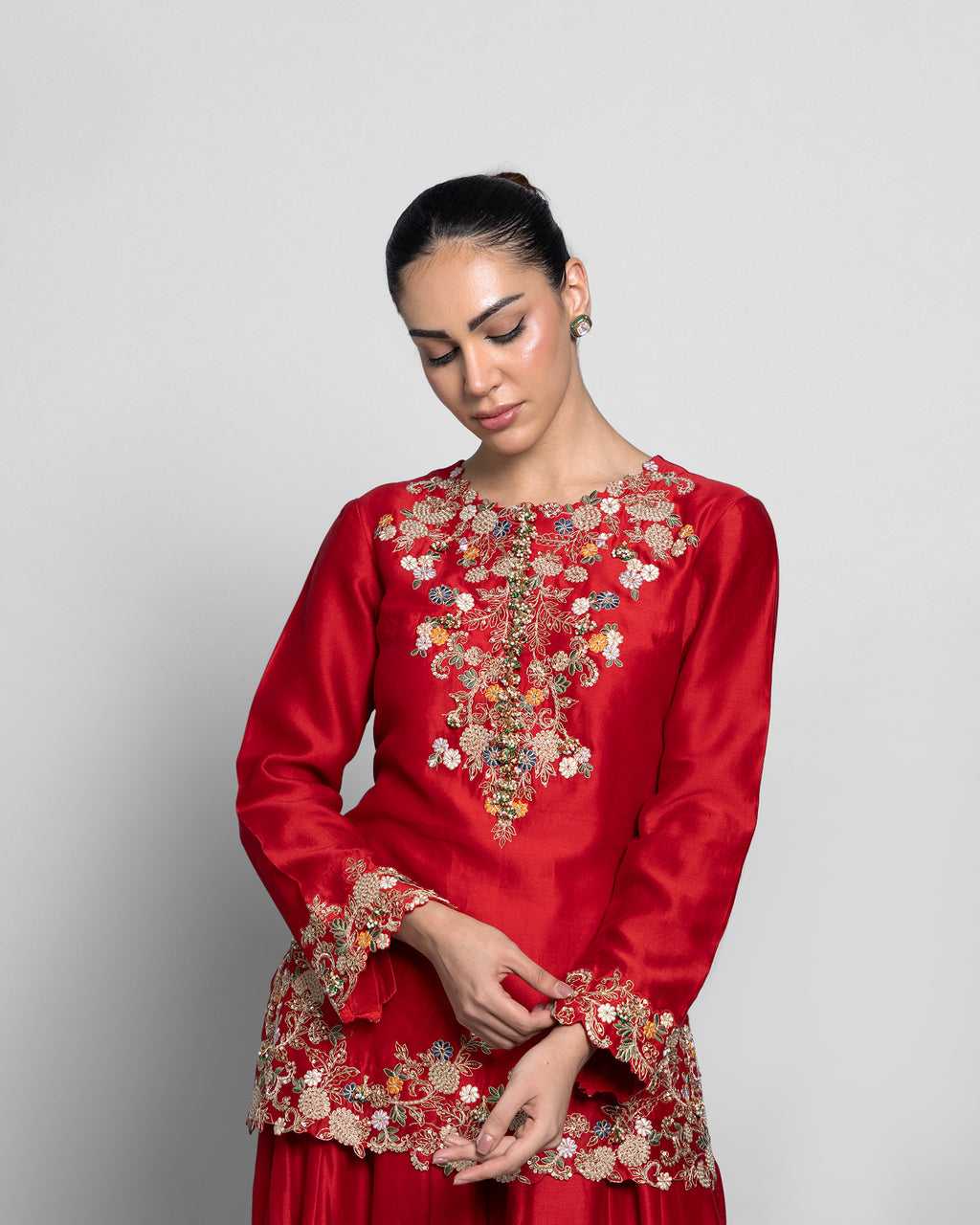 SCARLET EMBROIDERED SHARARA ENSEMBLE