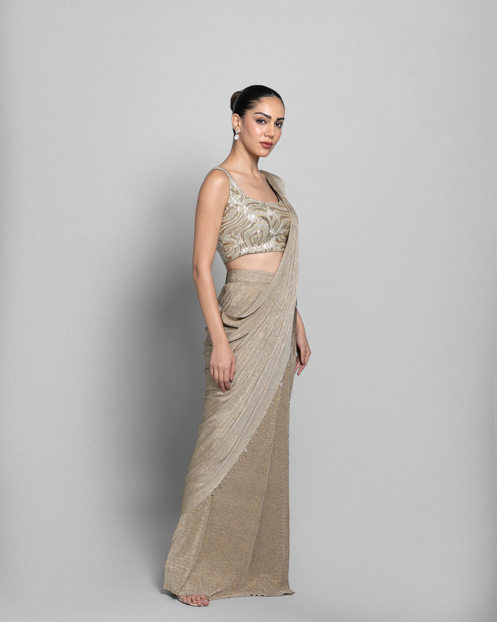 AURELIA PRE-DRAPED SAREE SET