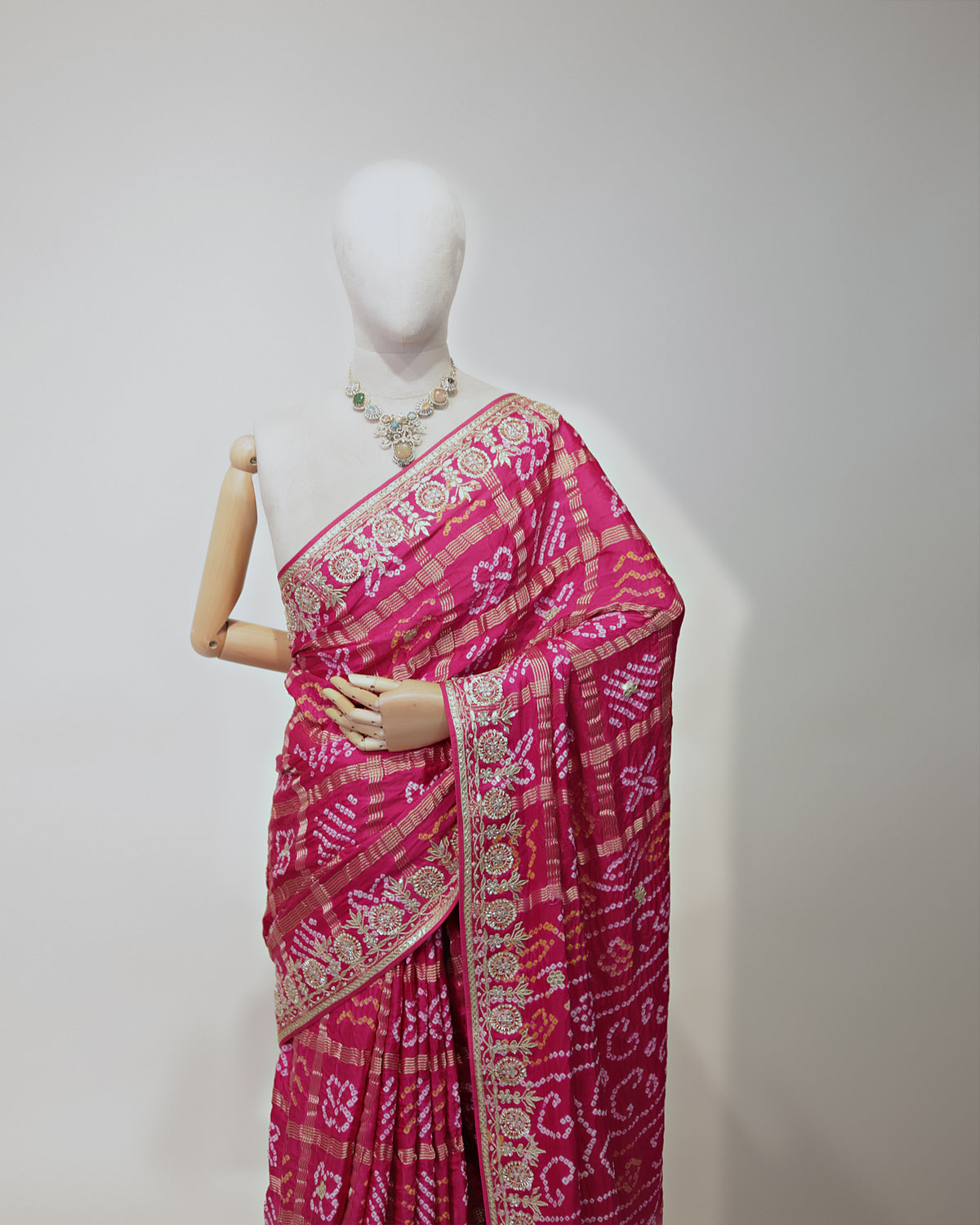RANI BANDHEJ GHARCHOLA SAREE