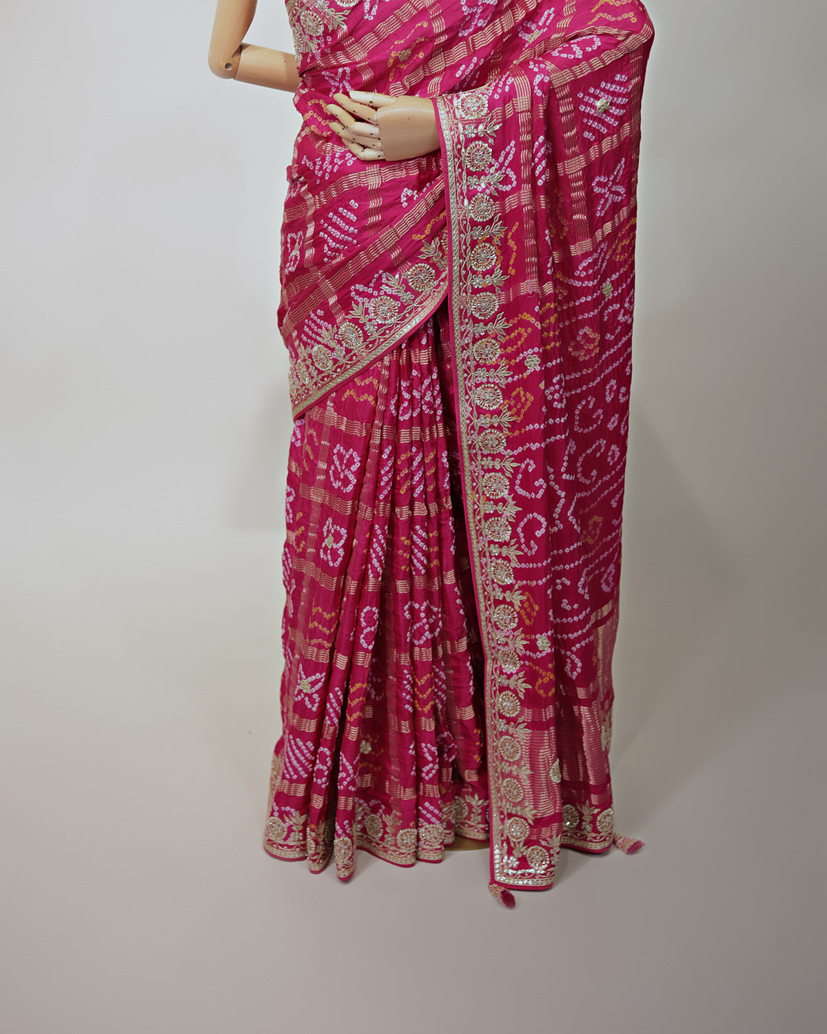 RANI BANDHEJ GHARCHOLA SAREE