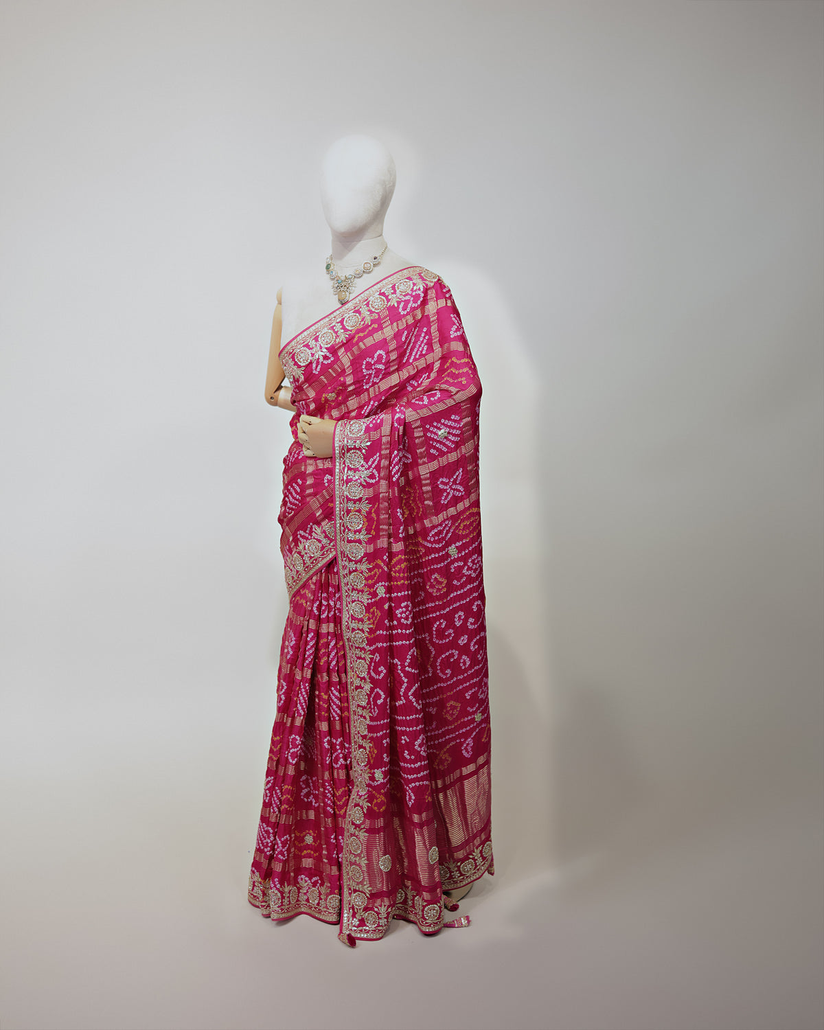RANI BANDHEJ GHARCHOLA SAREE
